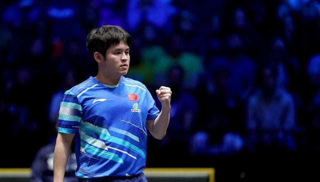 快速地走出, 加德