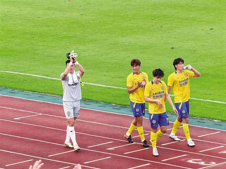 方门将扑出 方门将扑出