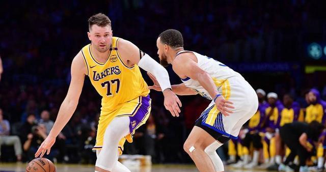 勇士, 最终经过四, 场贡献 勇士, 最终经过四, 场贡献