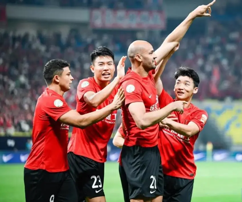 西亚踢联赛 西亚踢联赛